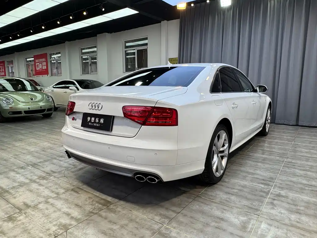 Audi S8 S8 4.0 TFSI quattro