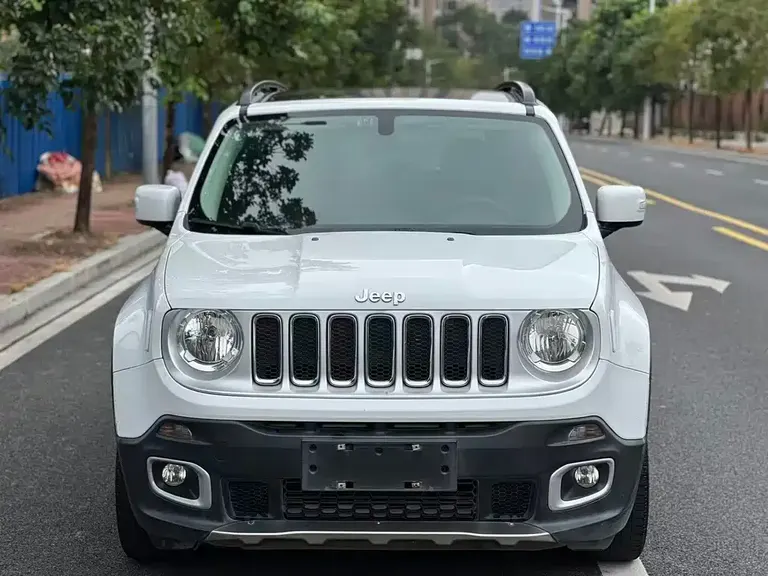 Jeep Renegade Connected Large Screen 180 T Auto High Energy