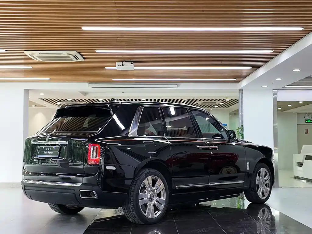 Cullinan 4-seat