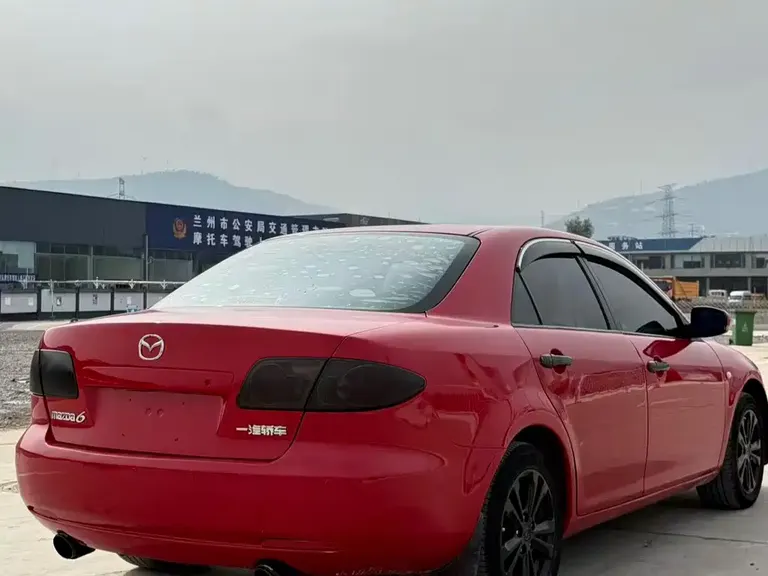 Mazda 6 2.0 L Auto Luxury