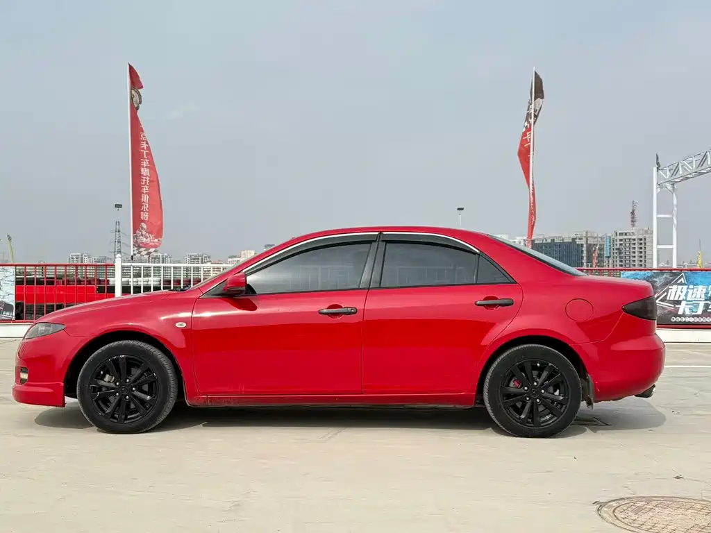 Mazda 6 2.0 L Auto Luxury