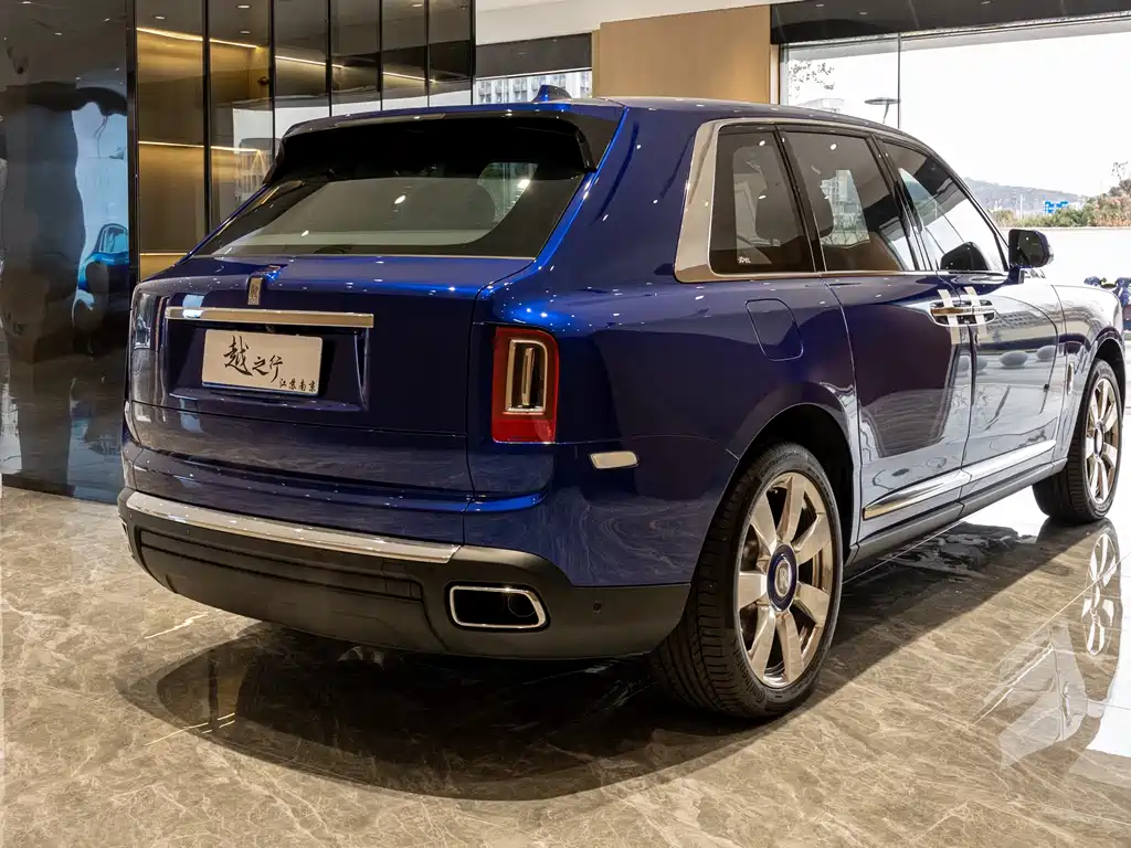 Cullinan 5-seat