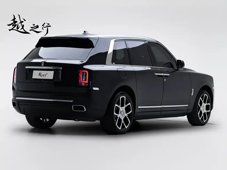 Rolls-Royce Cullinan 4-seat