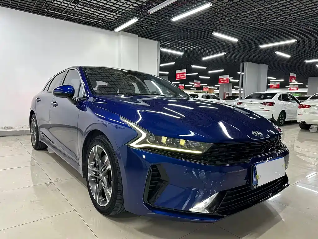 Kia K5 380 T GT-Line Distinguished Tech