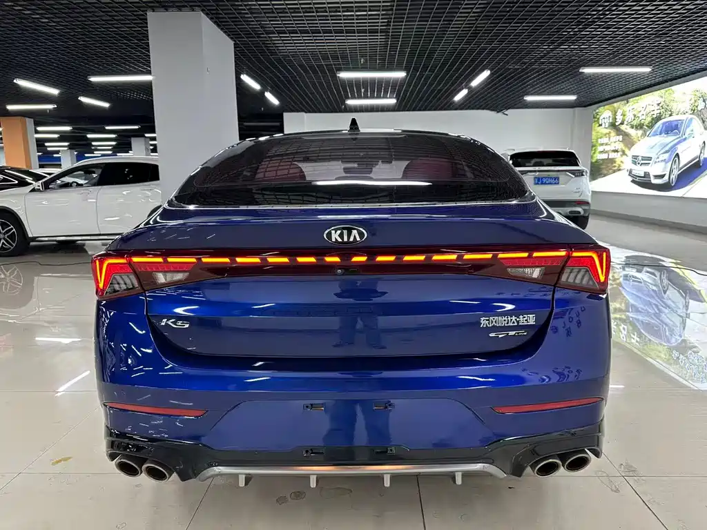 Kia K5 380 T GT-Line Distinguished Tech