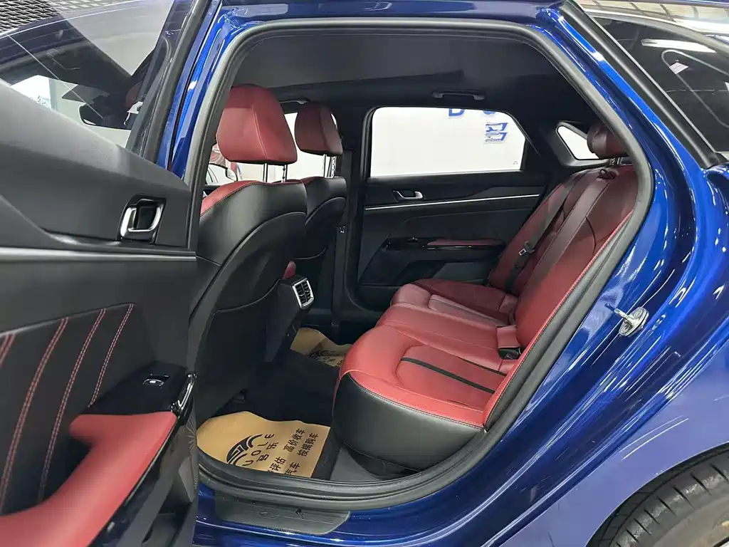 Kia K5 380 T GT-Line Distinguished Tech