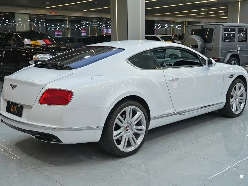 Continental GT 4.0 T GT V8 Standard