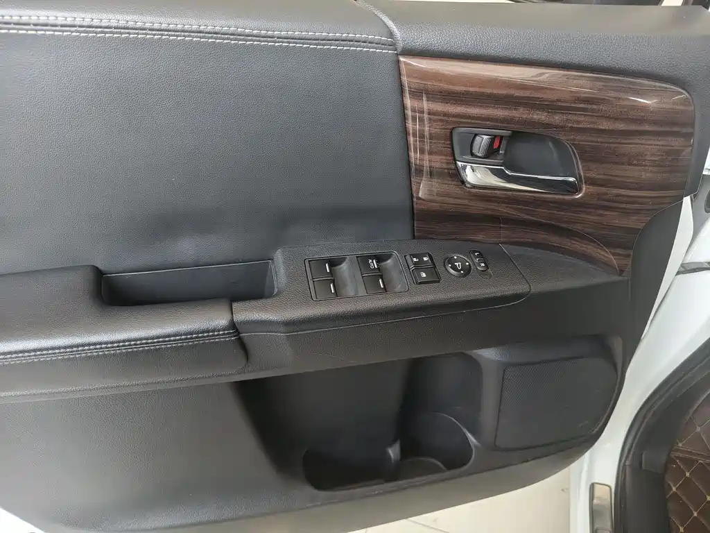 Elysion 2.4 L Comfort
