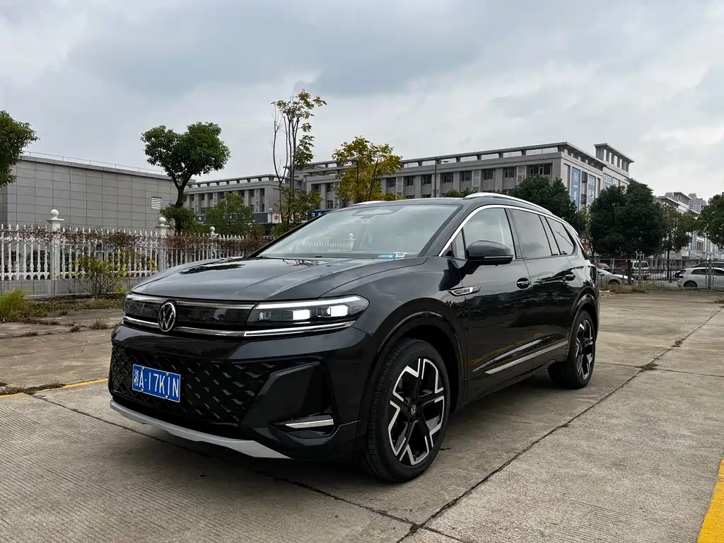 Talagon 450 TSI 4 WD Flagship 6-seat