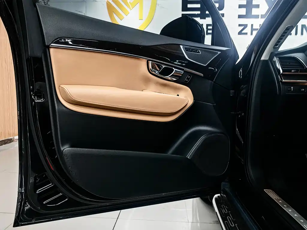 Volvo XC90 T6 Smart Grace 7-seat