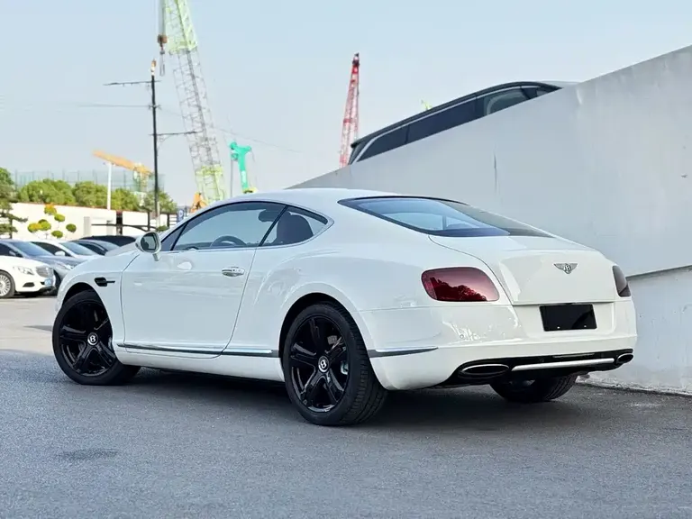 Bentley Continental GT 6.0 T GT Speed