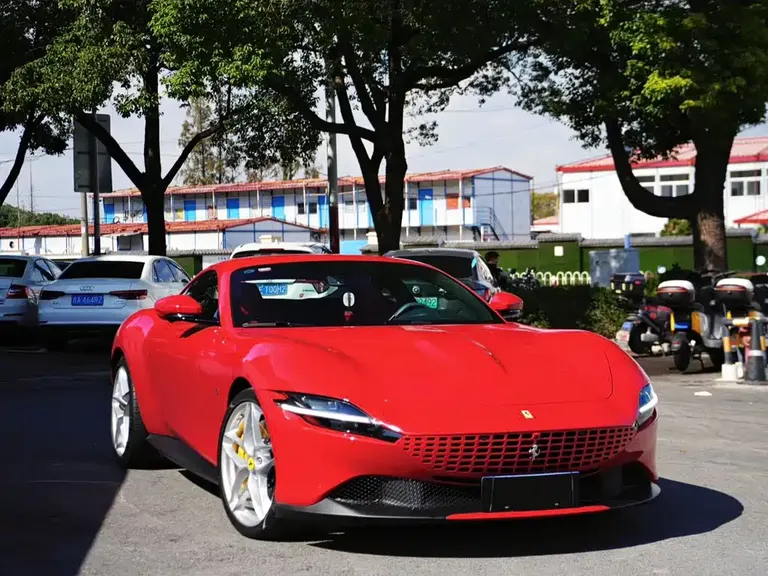 Ferrari Roma 3.9 T V8