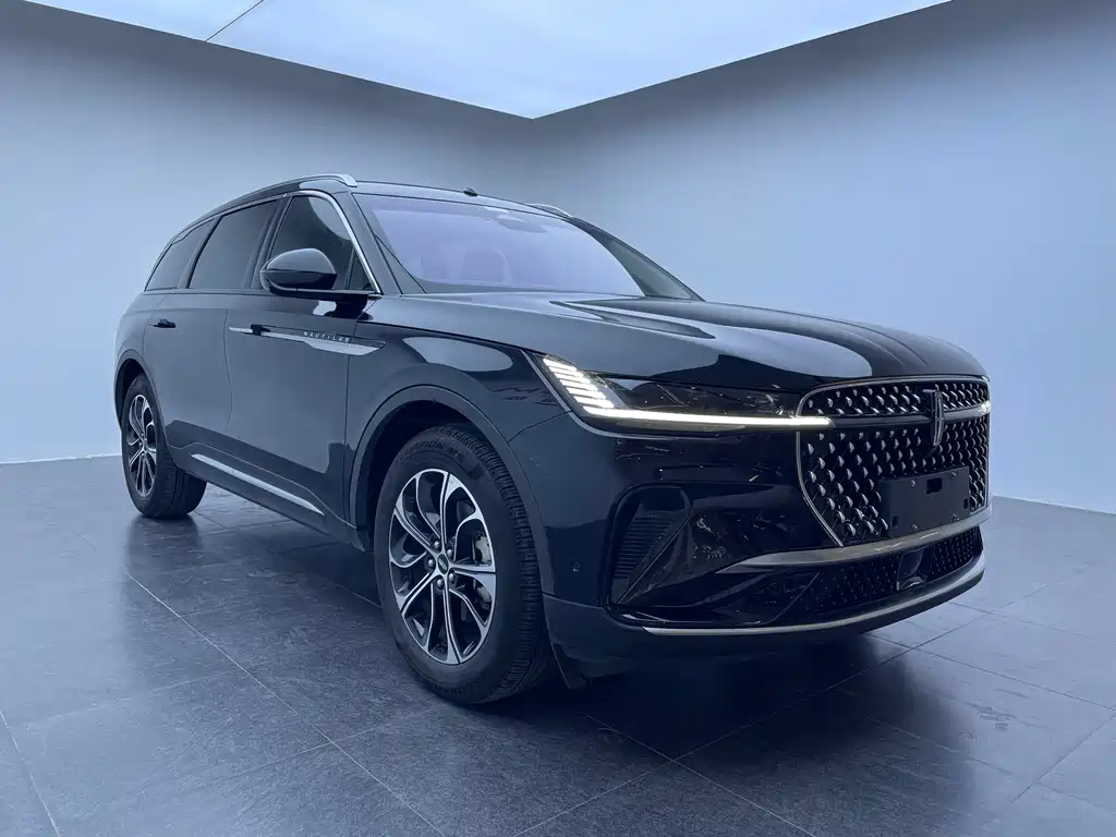 Nautilus 2.0 T 4 WD Comfort Supreme