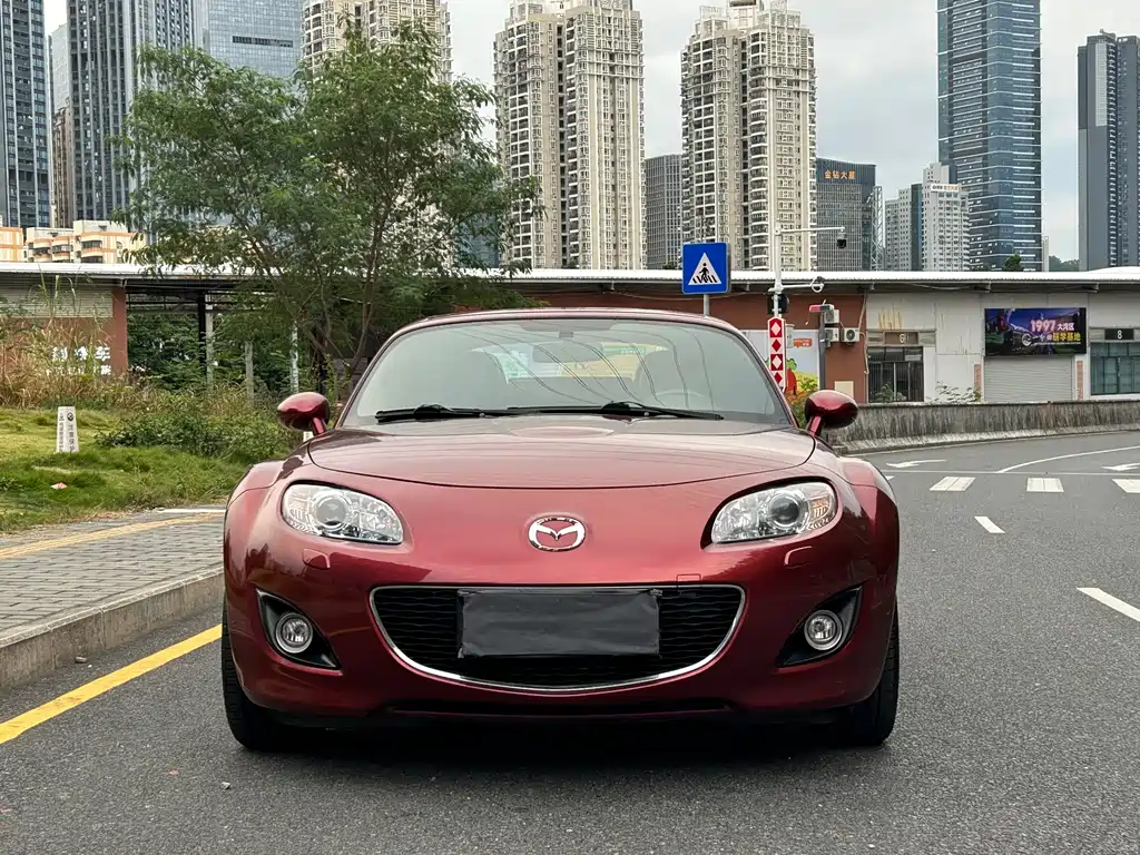 Mazda MX-5 2.0