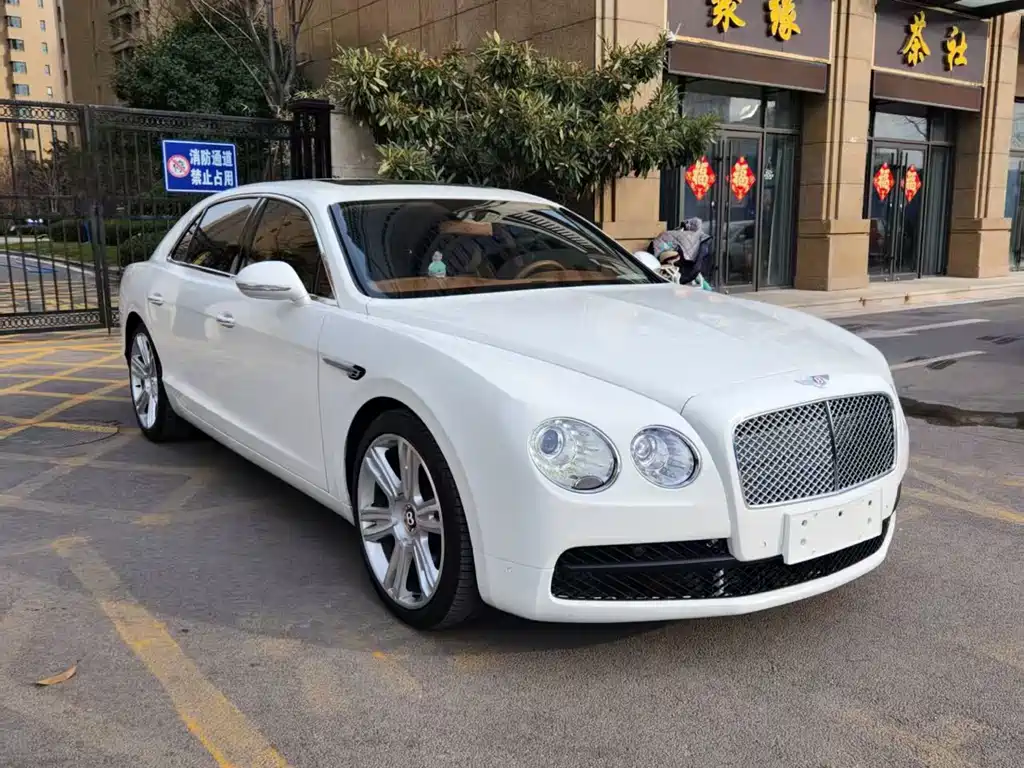 Flying Spur 4.0 T V8 Standard