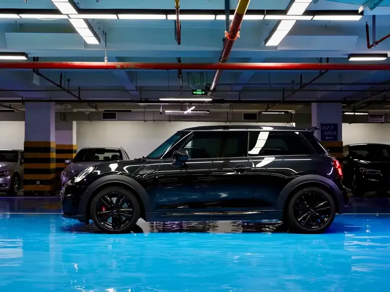 MINI 2.0 T COOPER S Black Label Special Edition