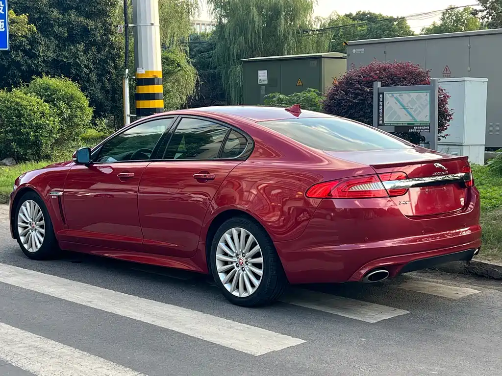 Jaguar XF XF 3.0 SC R-Sport Luxury