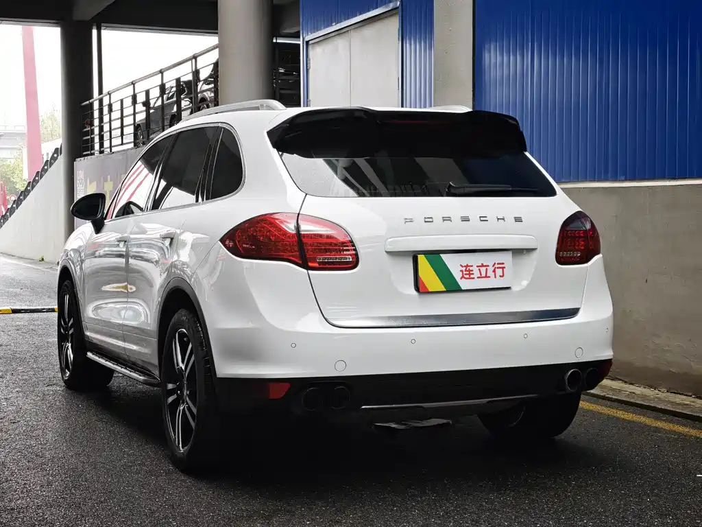 Cayenne Cayenne Platinum Edition 3.0 T