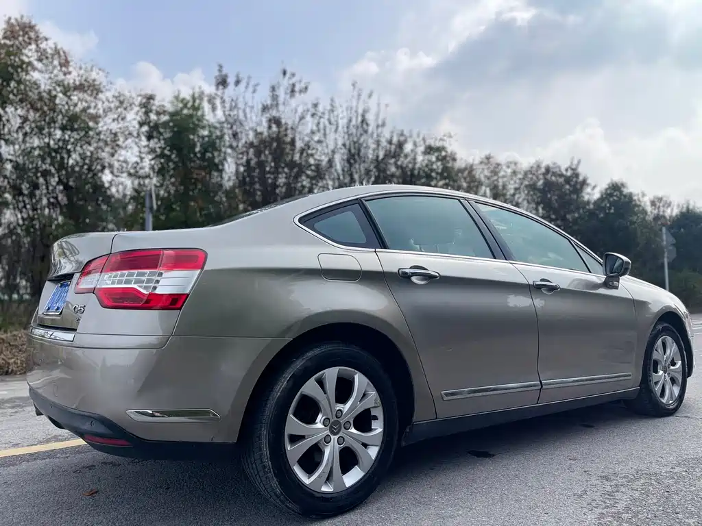 Citroen C5 2.3 L Auto Graceful