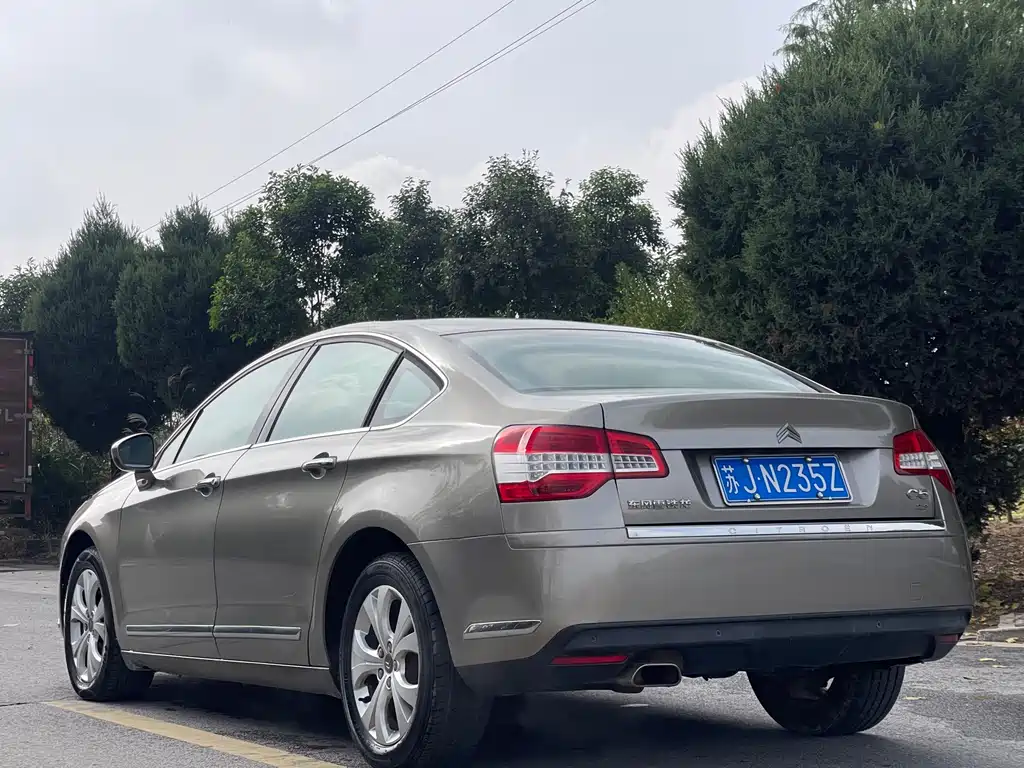 Citroen C5 2.3 L Auto Graceful