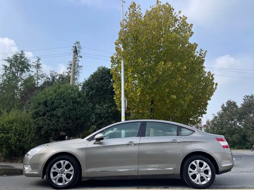 Citroen C5 2.3 L Auto Graceful