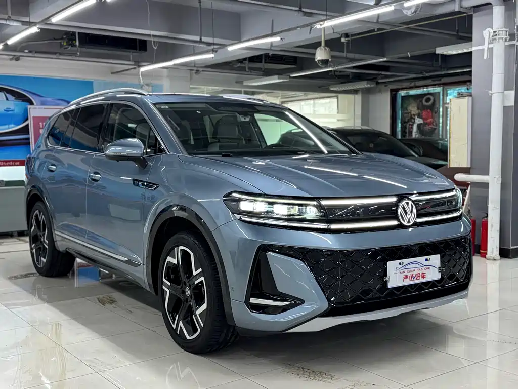 Talagon 450 TSI 4 WD Flagship 6-seat