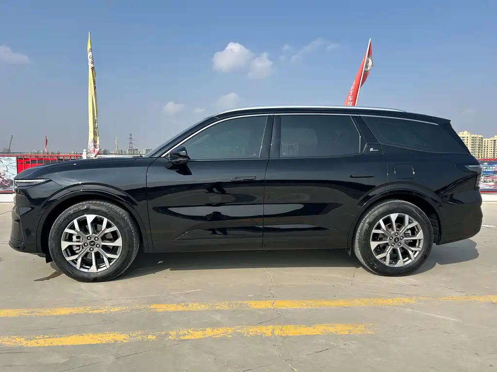 Edge Edge L 2.0 T EcoBoost 4 WD 7-seat Supreme