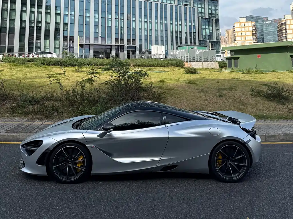 McLaren 720 S 4.0 T Coupe