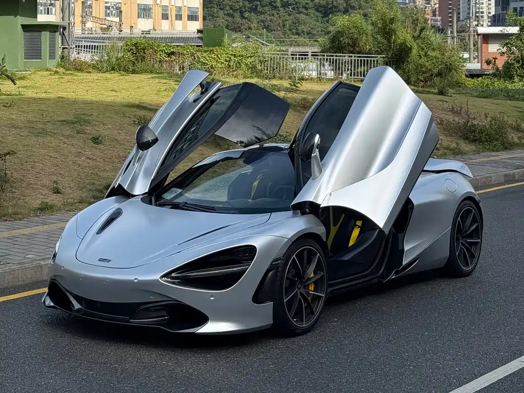 McLaren 720 S 4.0 T Coupe