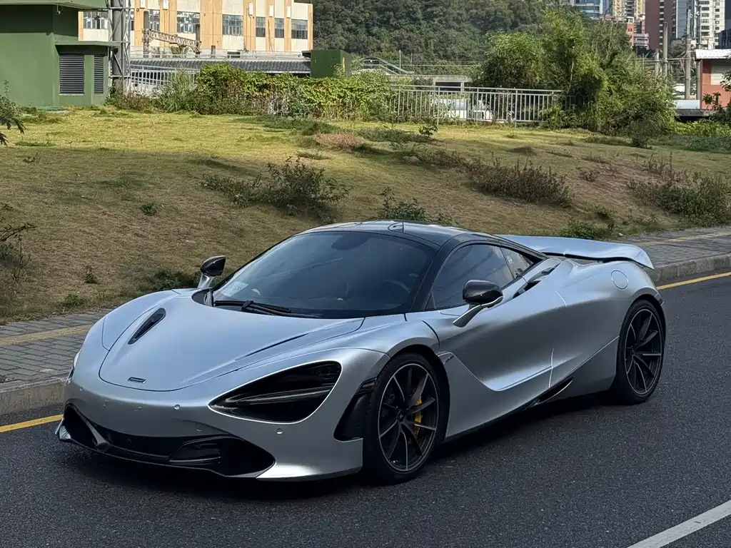McLaren 720 S 4.0 T Coupe