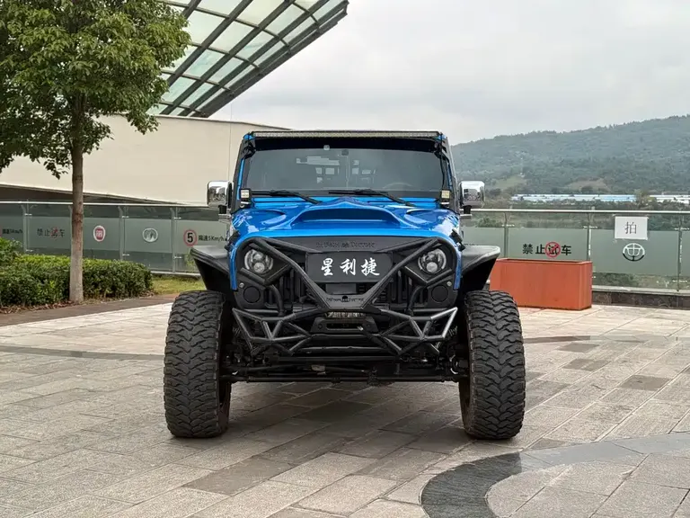 Jeep Wrangler 2.8 TD Sahara 4-door Comfort Enjoyment