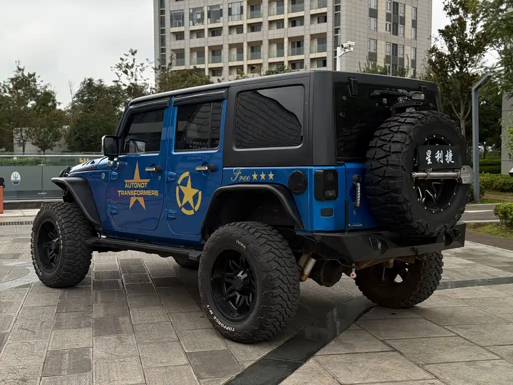Wrangler 2.8 TD Sahara 4-door Comfort Enjoyment