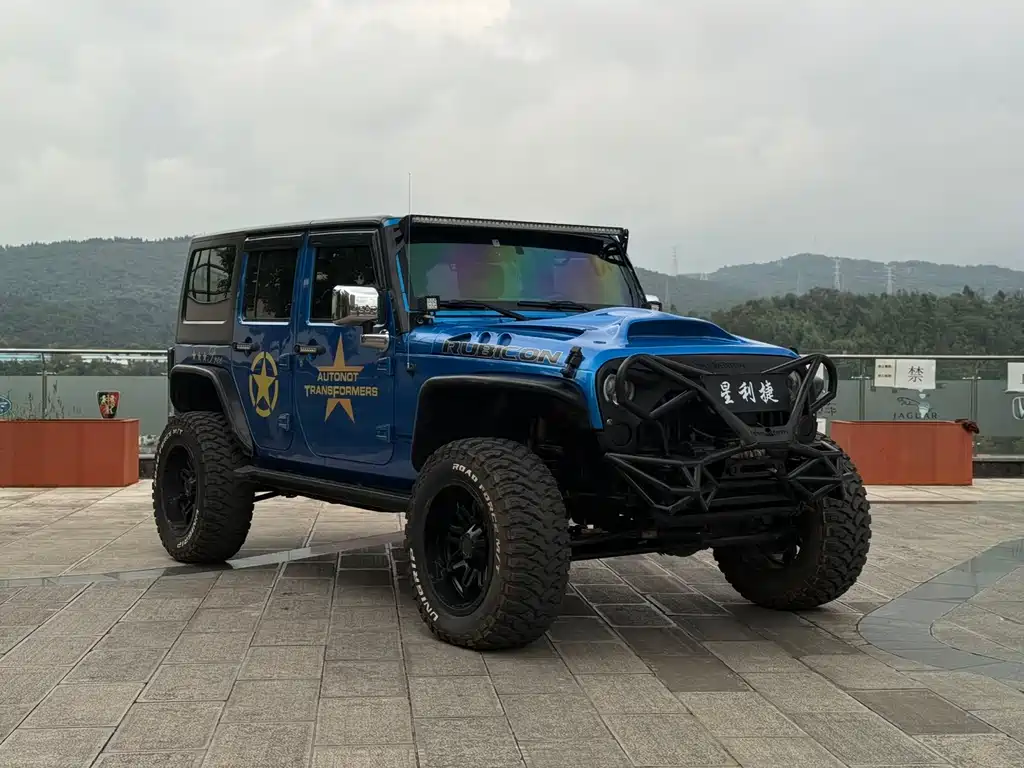 Wrangler 2.8 TD Sahara 4-door Comfort Enjoyment