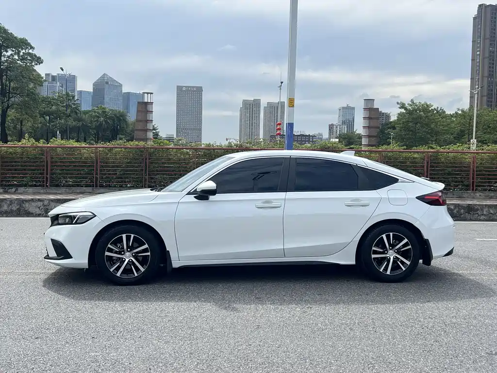 Civic HATCHBACK 240 TURBO CVT Extreme Leap
