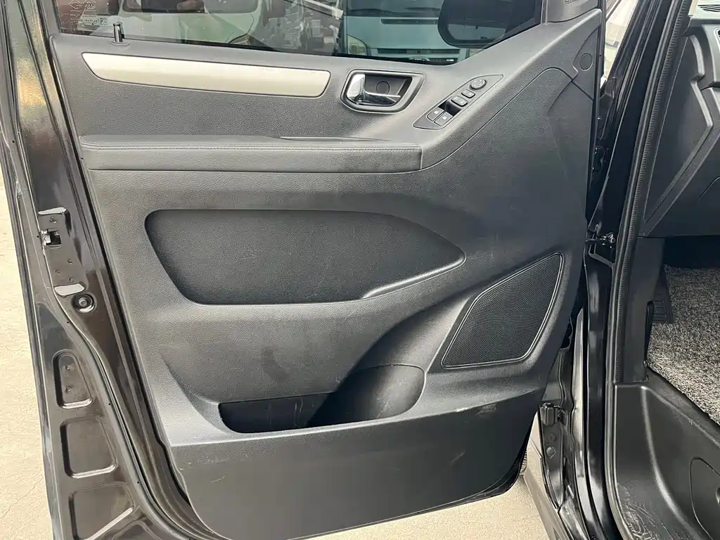 Maxus G20 ES 2.0 T Gasoline Auto Value Wagon