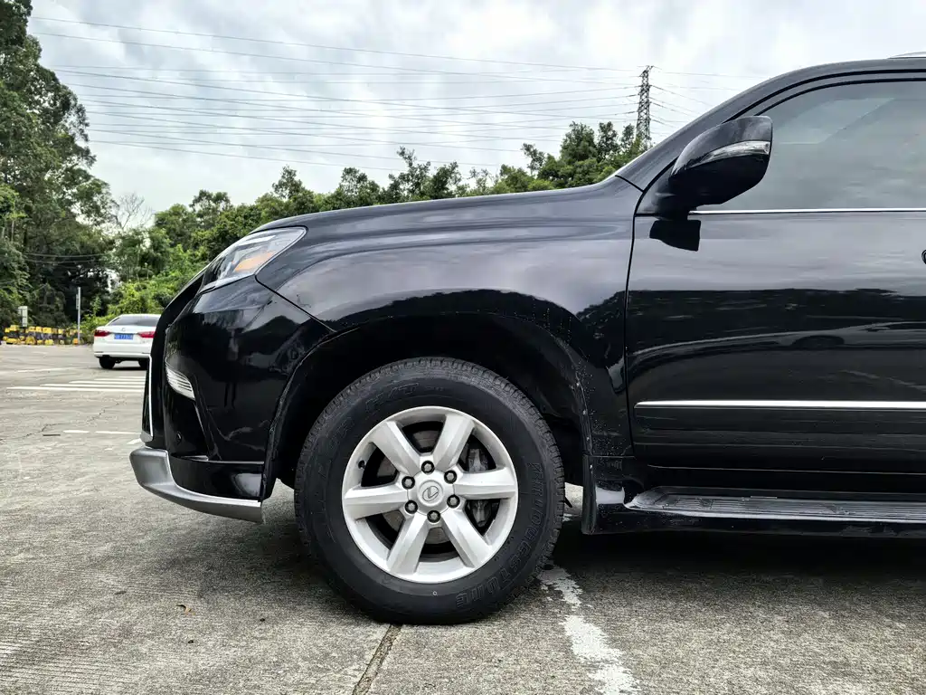 Lexus GX 400