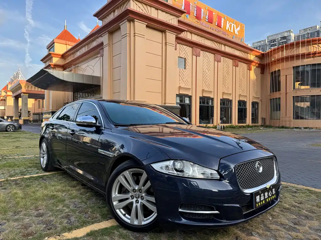 Jaguar XJ XJL 3.0 SC Cambridge Limited