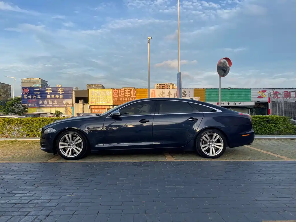 Jaguar XJ XJL 3.0 SC Cambridge Limited
