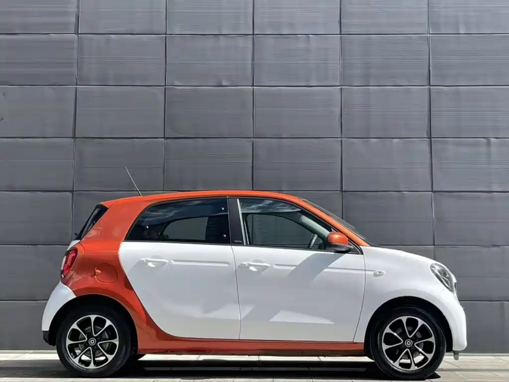 smart forfour 1.0 L 52 kW Passion