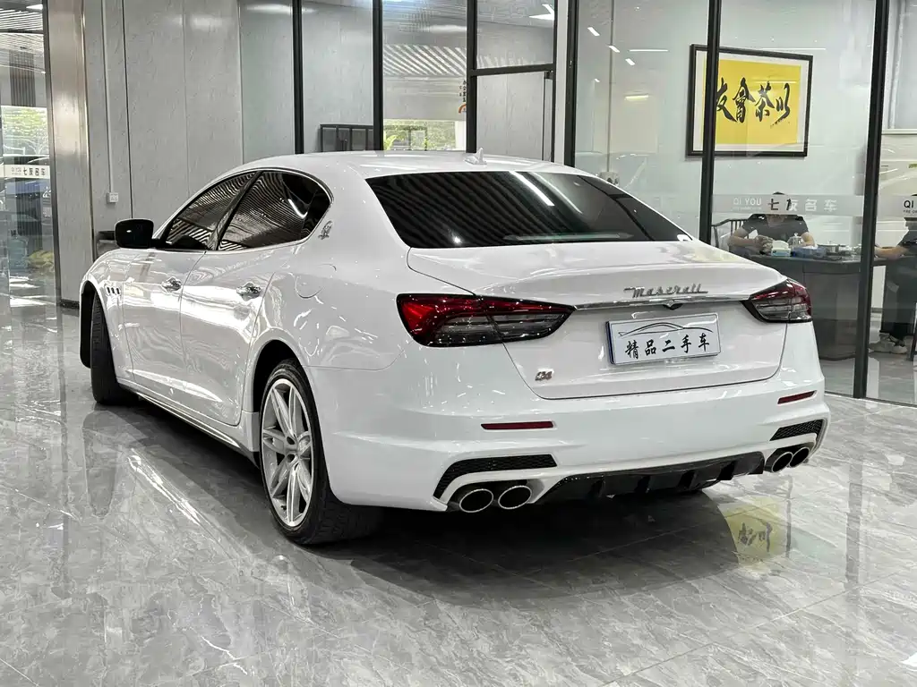 Quattroporte 3.0 T S Q4