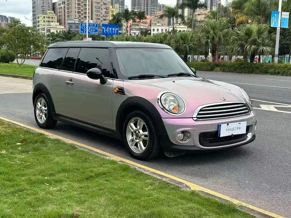 MINI CLUBMAN 1.6 L ONE