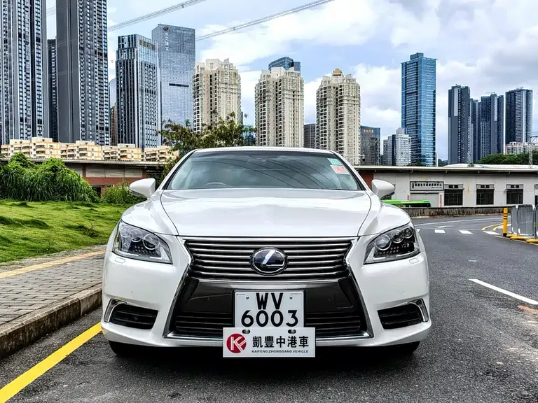 Lexus LS 600 hL
