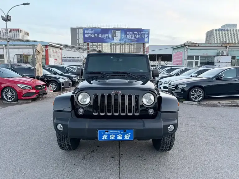 Jeep Wrangler 3.0 L Sahara 75 Anniversary Tribute