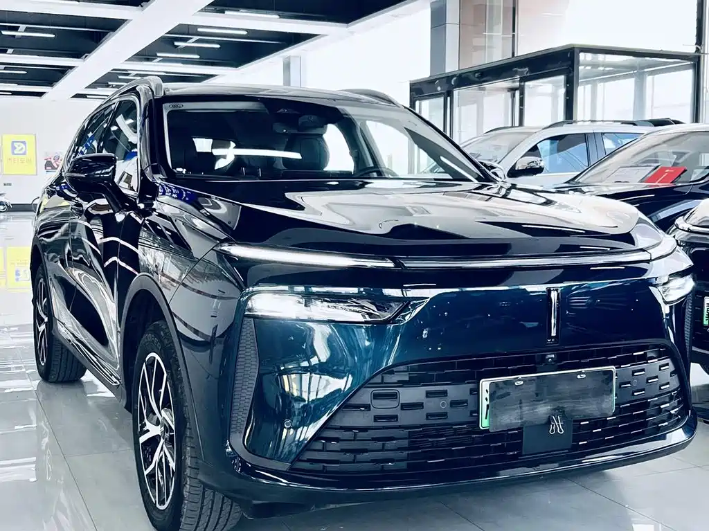 WEY Latte DHT-PHEV 1.5 T 4 WD Grande