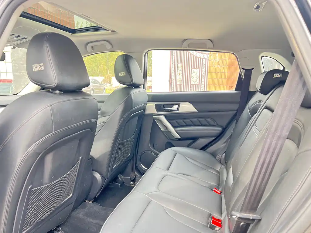 Haval H2 Red Label 1.5 T Auto 2 WD Distinguished