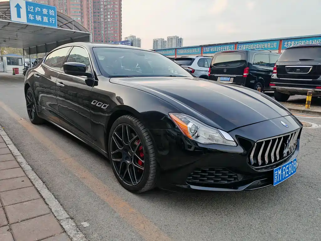 Quattroporte 3.0 T S Q4