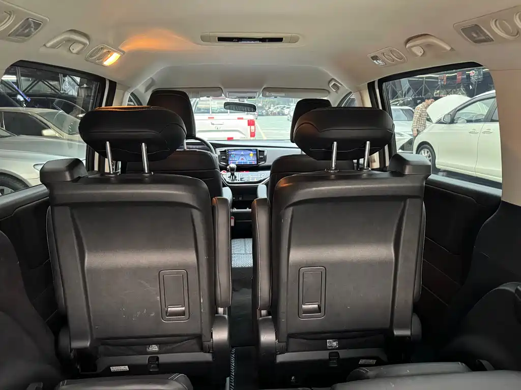 Odyssey 2.0 L Sharp· Comfort Enjoyment