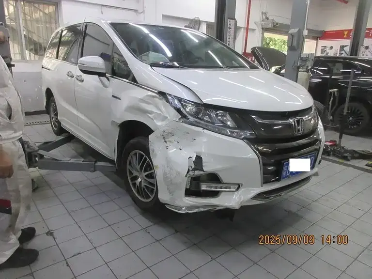 Honda Odyssey 2.0 L Sharp· Comfort Enjoyment
