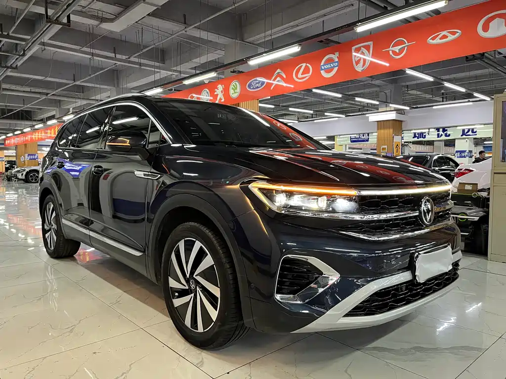 Talagon 380 TSI 4 WD Luxury Premium Realm Pro