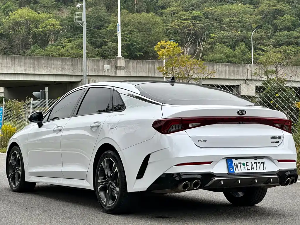 Kia K5 380 T GT-Line Distinguished Tech